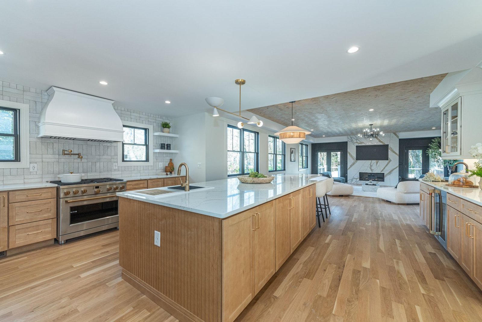 kitchen-wide