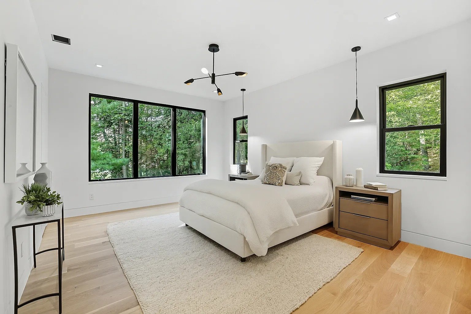 primary-bedroom
